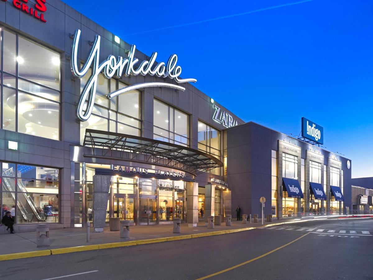 Appartement Beautiful Townhouse Near Yorkdale Mall, Wilson Subway à Toronto Extérieur photo