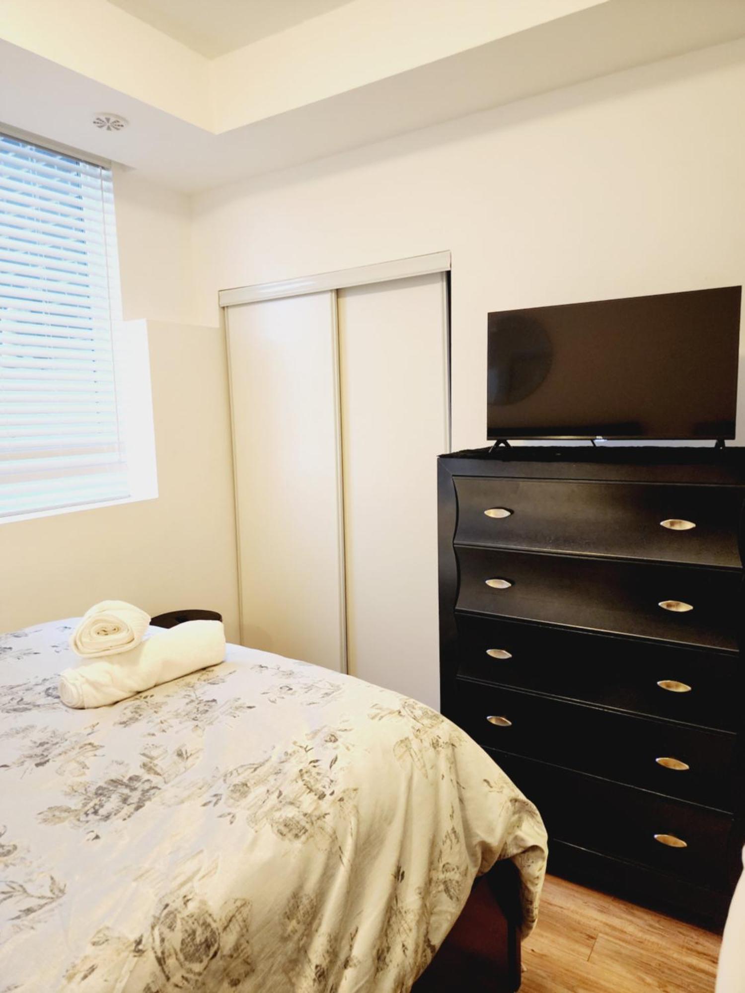 Appartement Beautiful Townhouse Near Yorkdale Mall, Wilson Subway à Toronto Extérieur photo